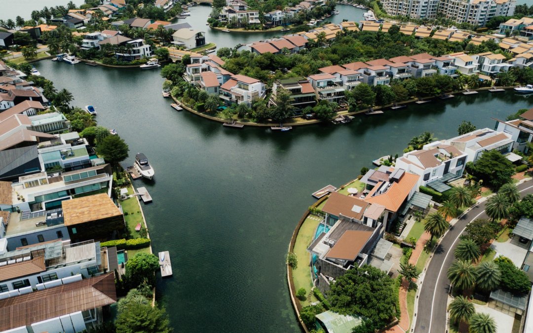 What to Consider Before Buying a Waterfront Property