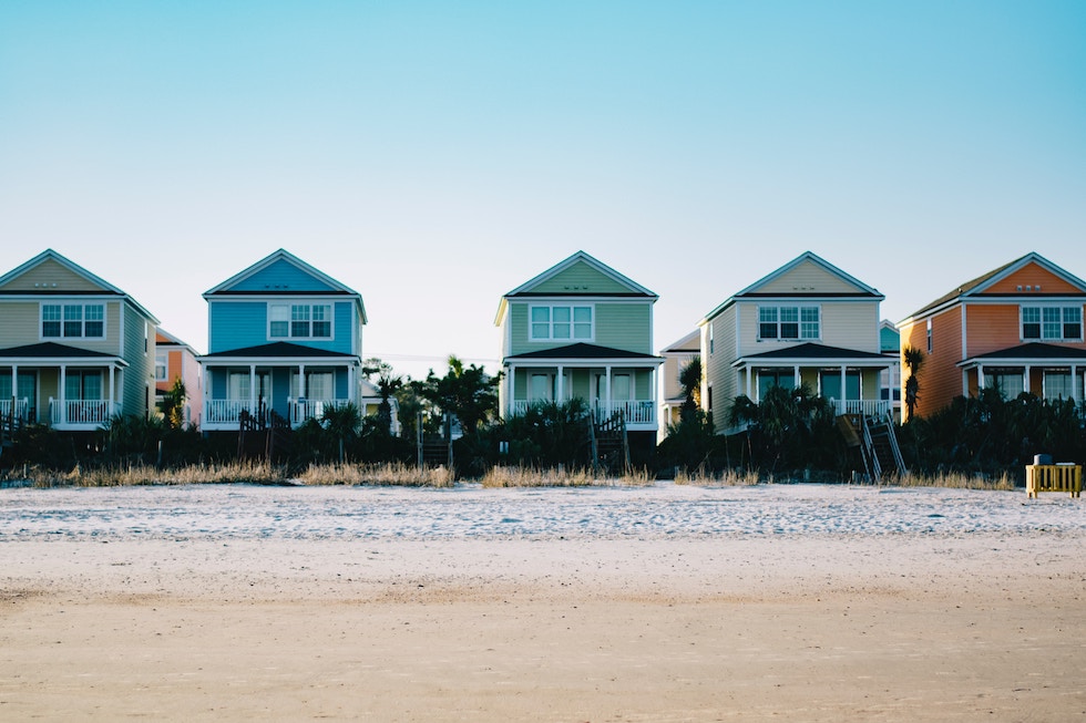 Things to Consider Before Buying a Vacation House